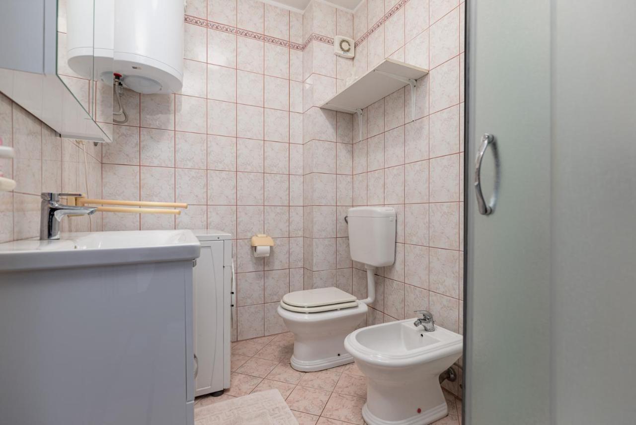 Medak Apartment *